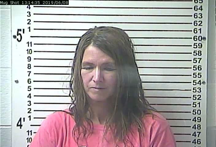 E’town woman charged with assaulting mother